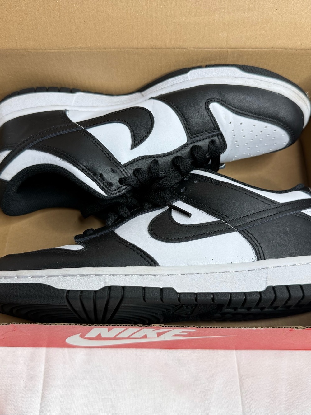 men's Nike Dunk Low Retro sneakers 6.5Y